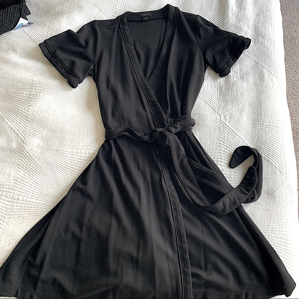 Petite Ann Taylor short sleeve wrap dress